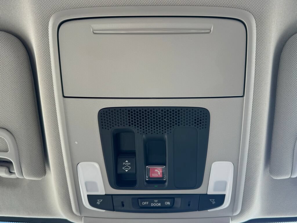 Used 2023 Honda Accord EX-L image 31