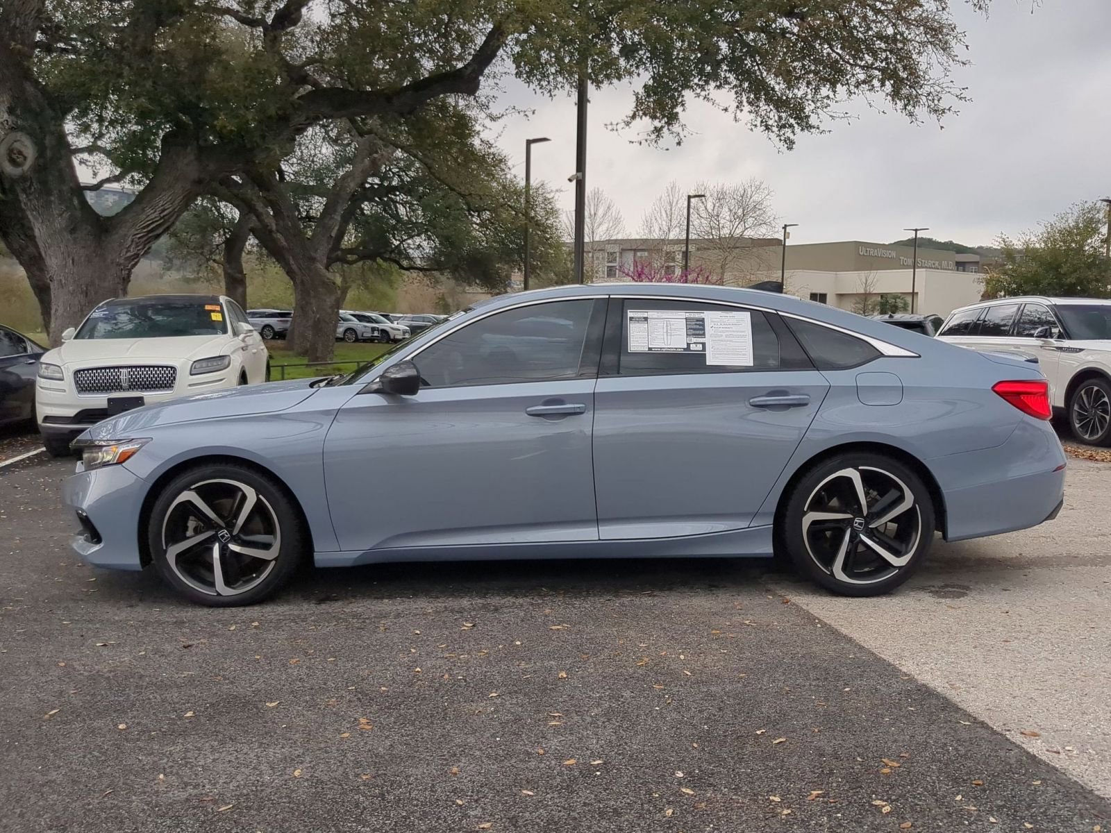 Used 2021 Honda Accord Sport image 6