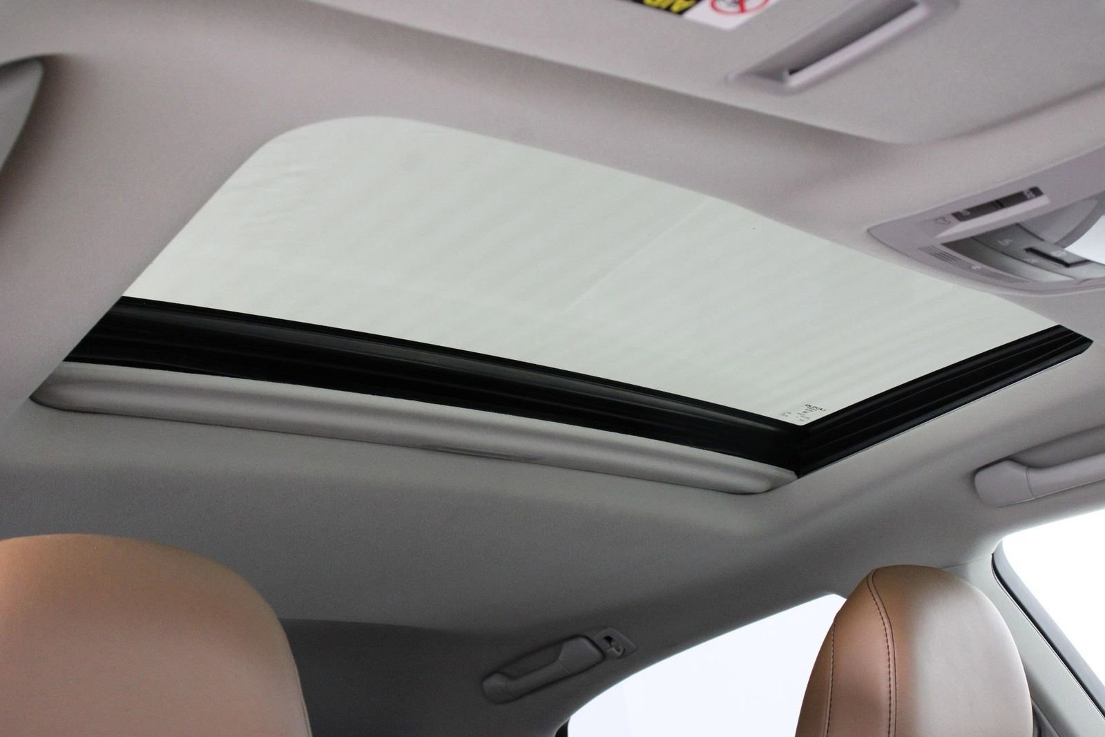 Used 2015 Lexus RX 450h FWD image 23