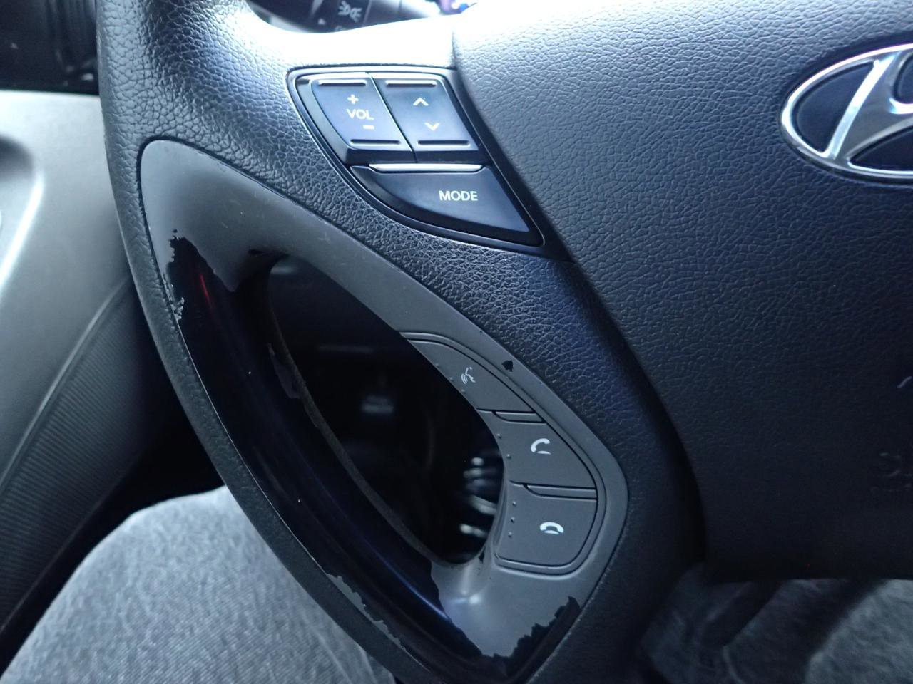 Used 2013 Hyundai Sonata Limited w/ Premium Pkg FWD image 15