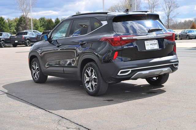 Used 2023 Kia Seltos EX image 5
