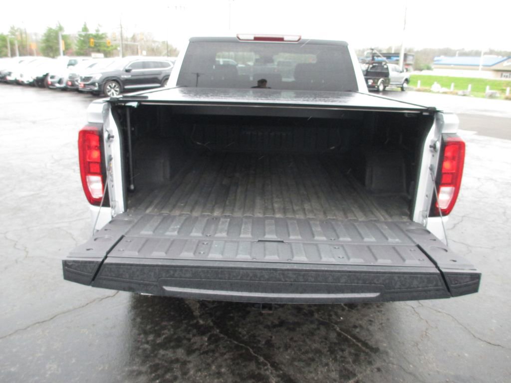 Used 2022 GMC Sierra 1500 Elevation image 8