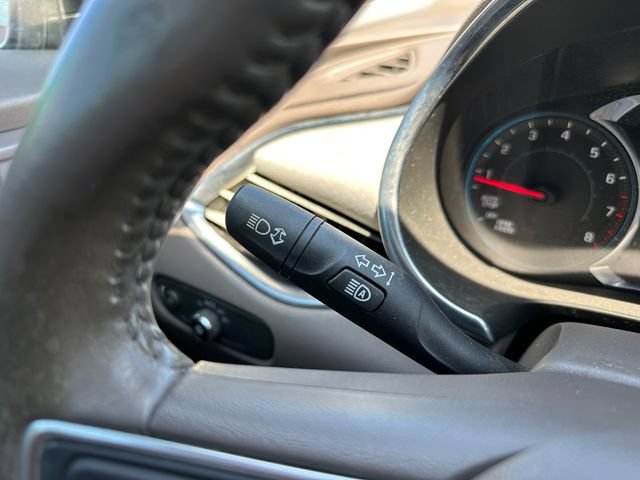 Used 2017 Chevrolet Malibu LT w/ Driver Confidence Package FWD image 25