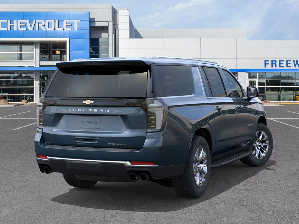 New 2026 Chevrolet Suburban Premier image 4
