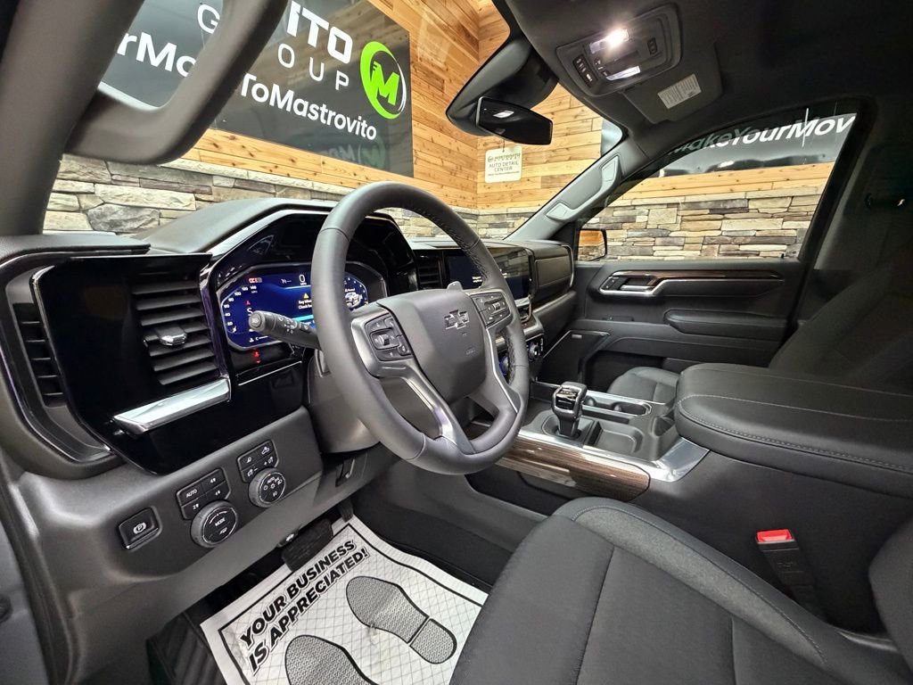 Used 2026 Chevrolet Silverado 1500 LT Trail Boss w/ Safety Package image 11