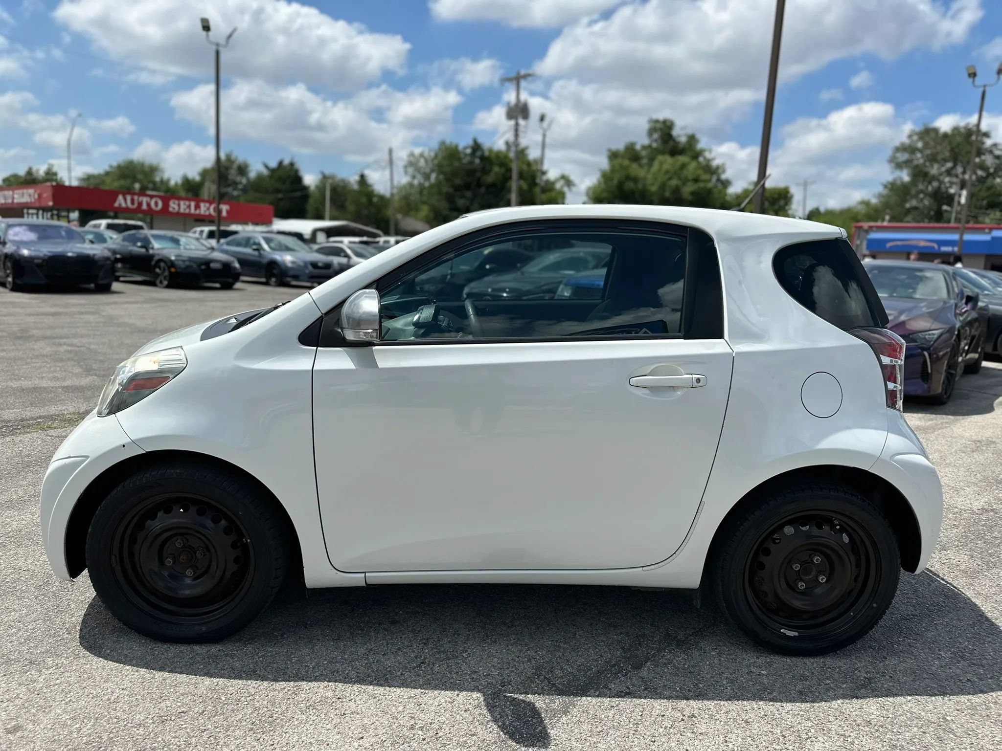 Used 2014 Scion iQ FWD image 9