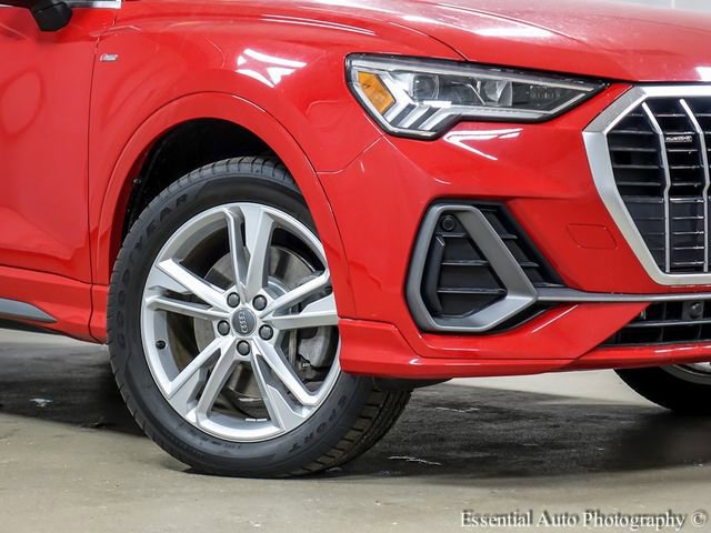 Used 2020 Audi Q3 2.0T Premium Plus w/ Premium Plus Package AWD/4WD image 4