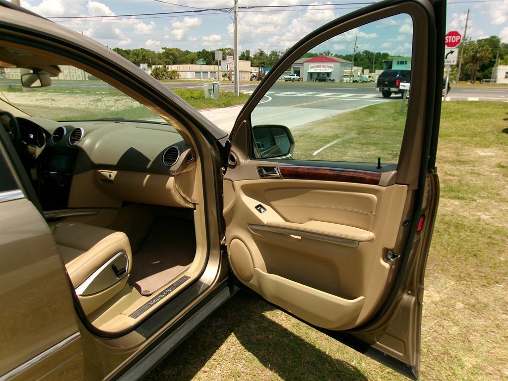 Used 2010 Mercedes-Benz ML 350 4MATIC image 21