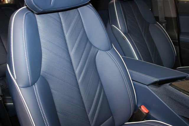 New 2026 Cadillac Optiq Sport 2 AWD/4WD image 34