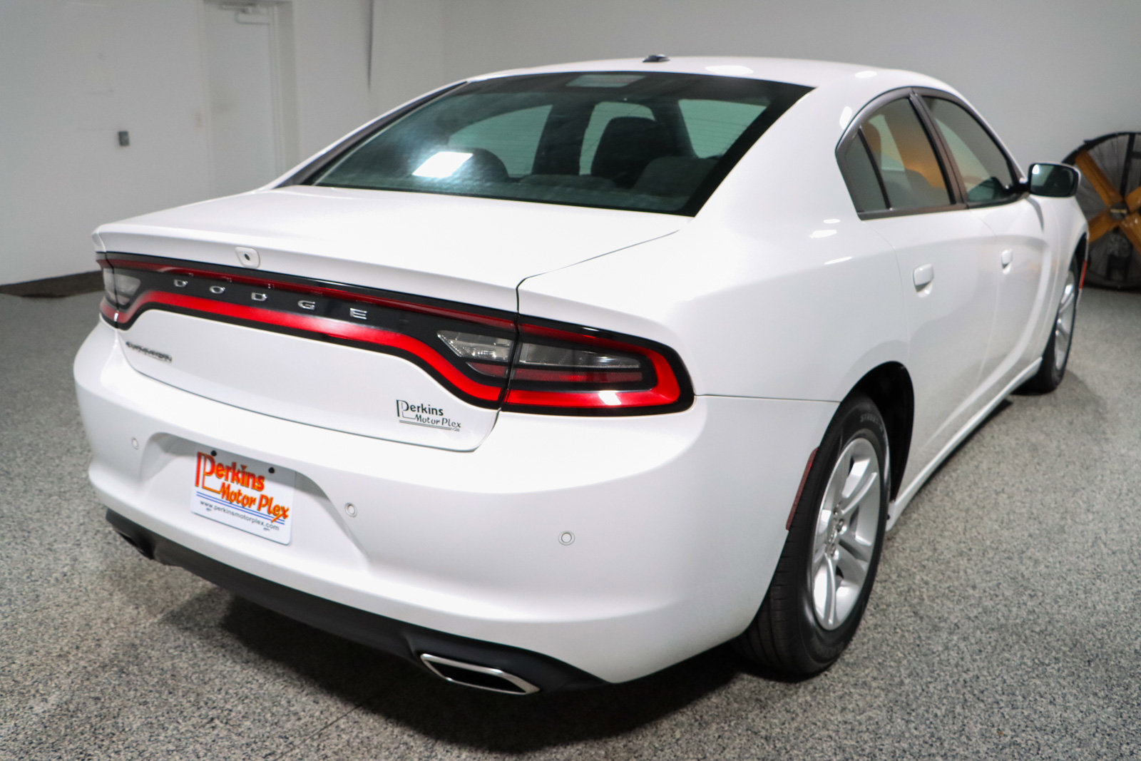 Used 2022 Dodge Charger SXT image 7