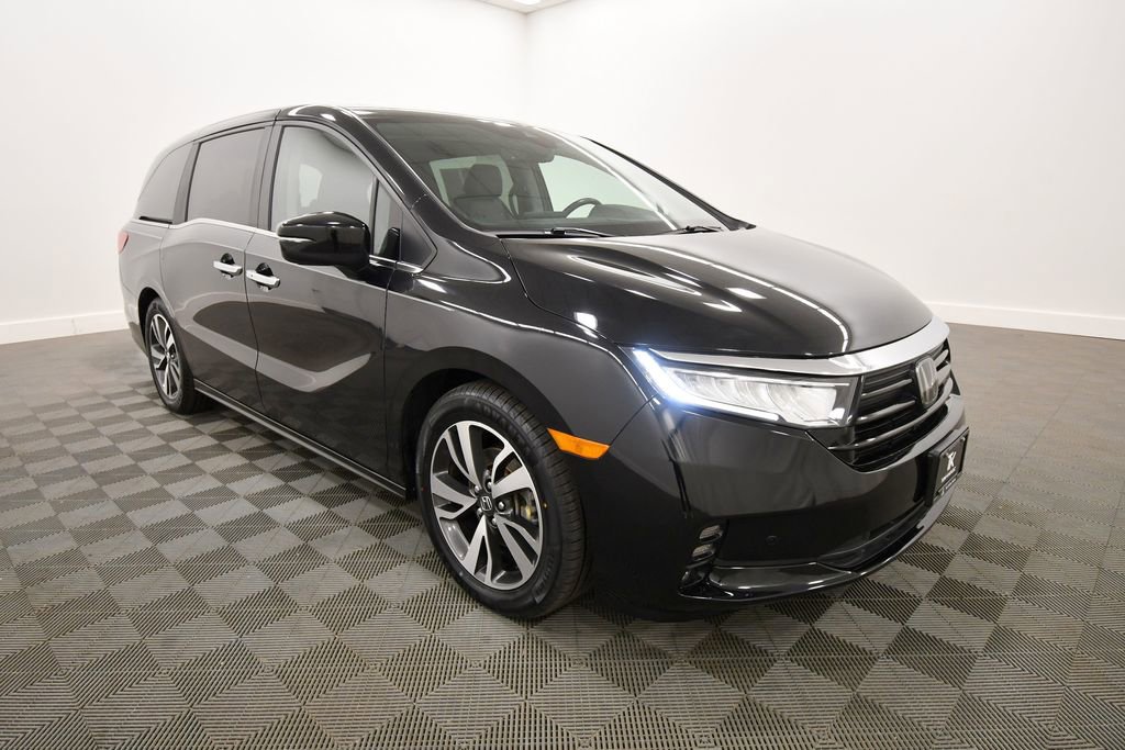 Certified 2024 Honda Odyssey Touring image 10