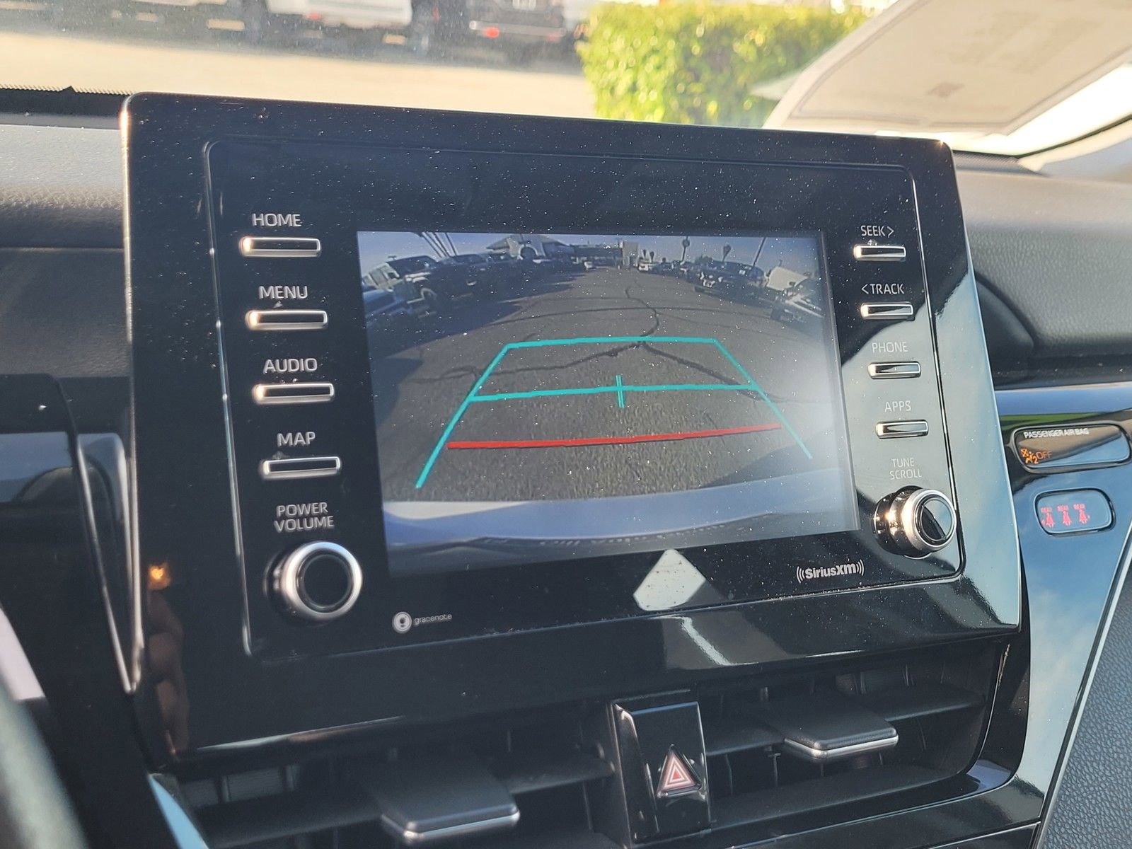 Used 2021 Toyota Camry LE image 18