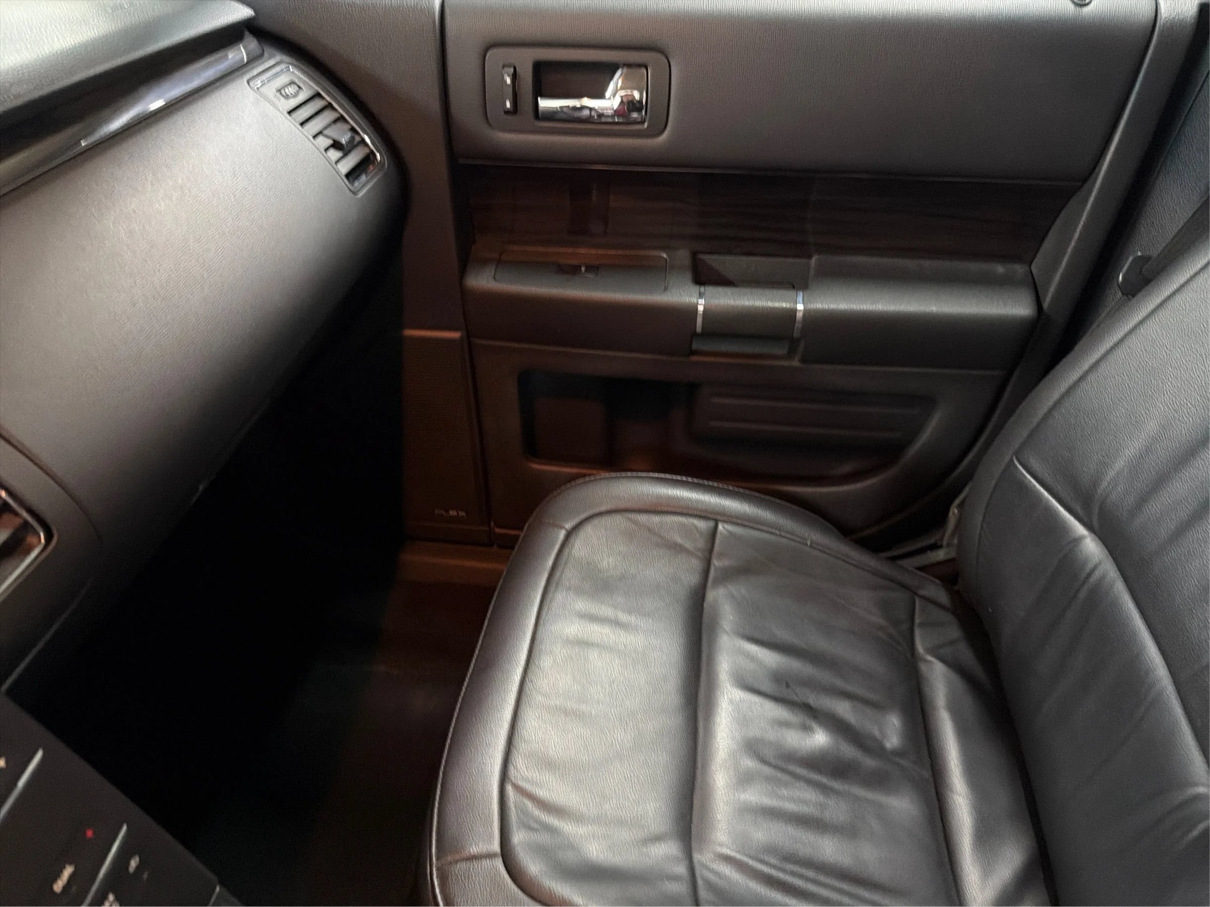 Used 2019 Ford Flex SEL w/ Equipment Group 202A FWD image 37