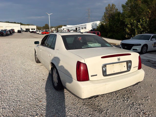 Used 2005 Cadillac De Ville FWD image 4