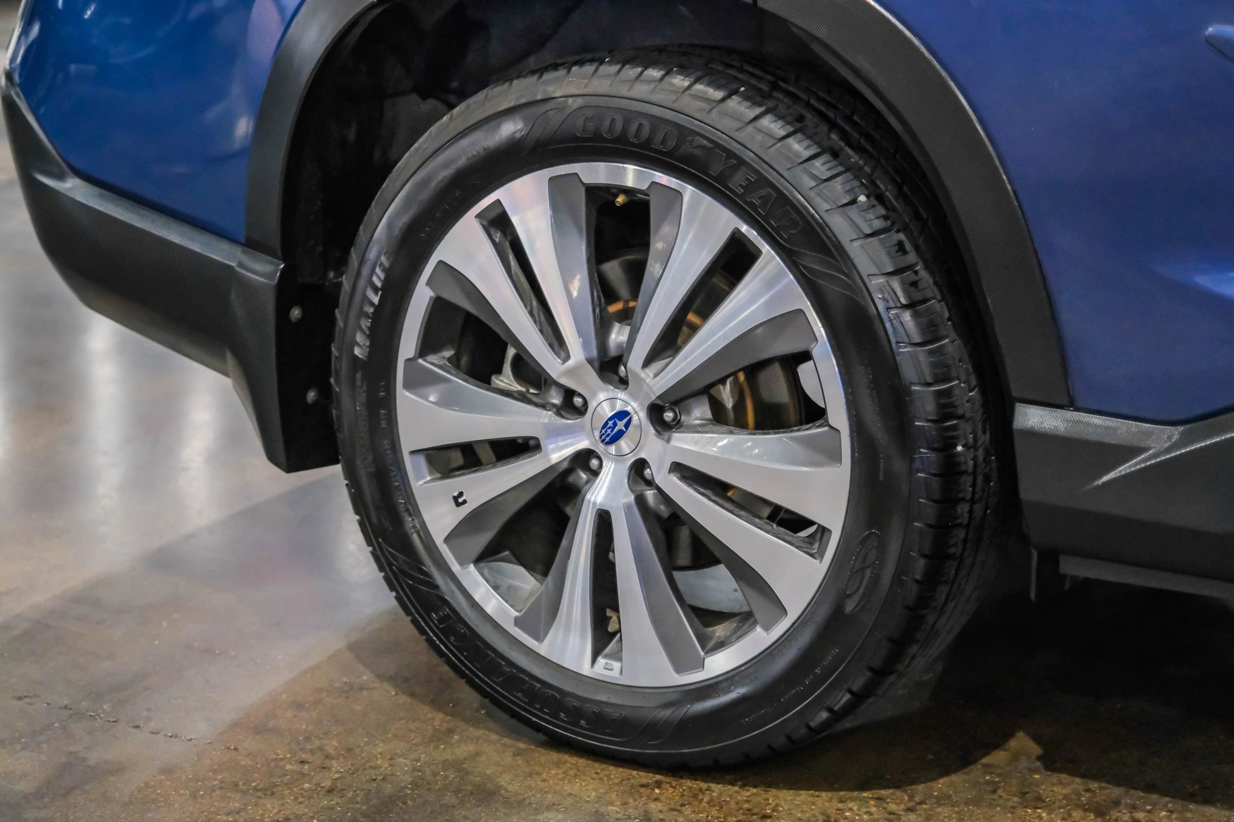 Used 2019 Subaru Ascent Touring w/ Popular Package #3 AWD/4WD image 49