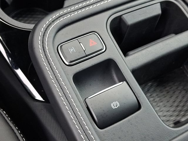 Used 2025 Ford Mustang Mach-E GT AWD/4WD image 28