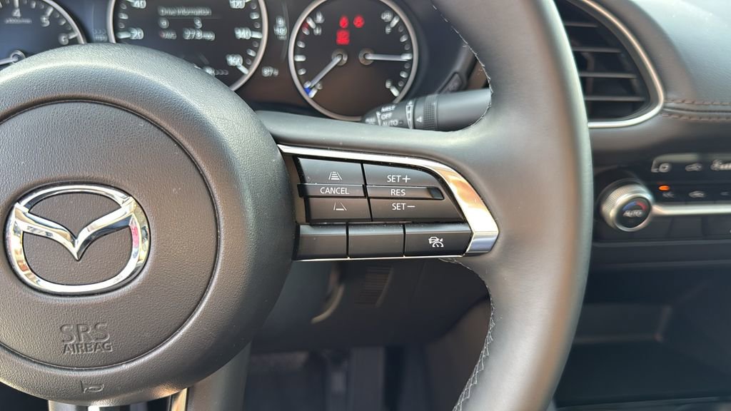 Used 2025 MAZDA MAZDA3 s image 21