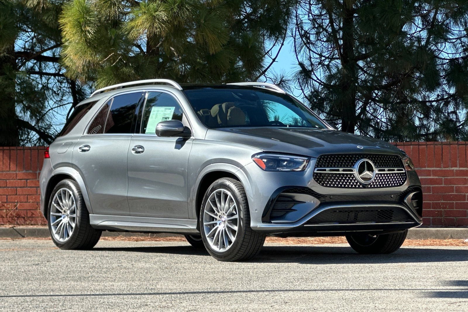 New 2026 Mercedes-Benz GLE 580 4MATIC image 2