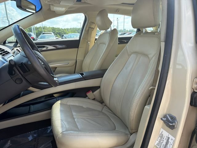 Used 2014 Lincoln MKZ w/ Equipment Group 102A Reserve FWD image 10