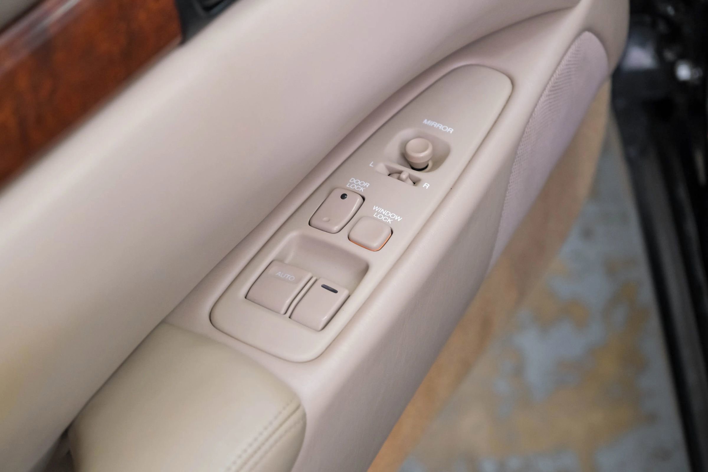 Used 1997 Lexus SC 400 Coupe image 30