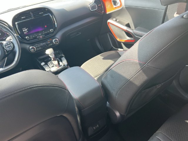 Used 2023 Kia Soul GT-Line FWD image 26