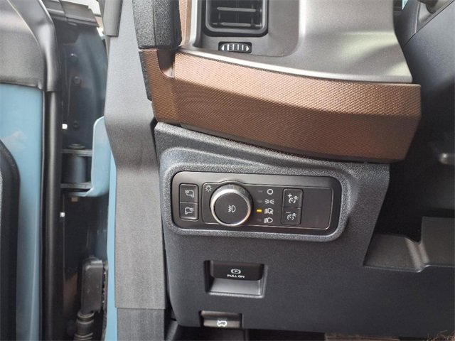 Used 2022 Ford Bronco Outer Banks image 13