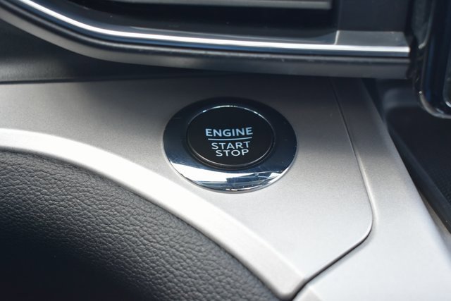 Used 2023 Ford Explorer XLT w/ Equipment Group 202A image 21