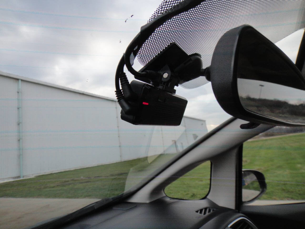 Used 2015 Honda Fit EX image 17