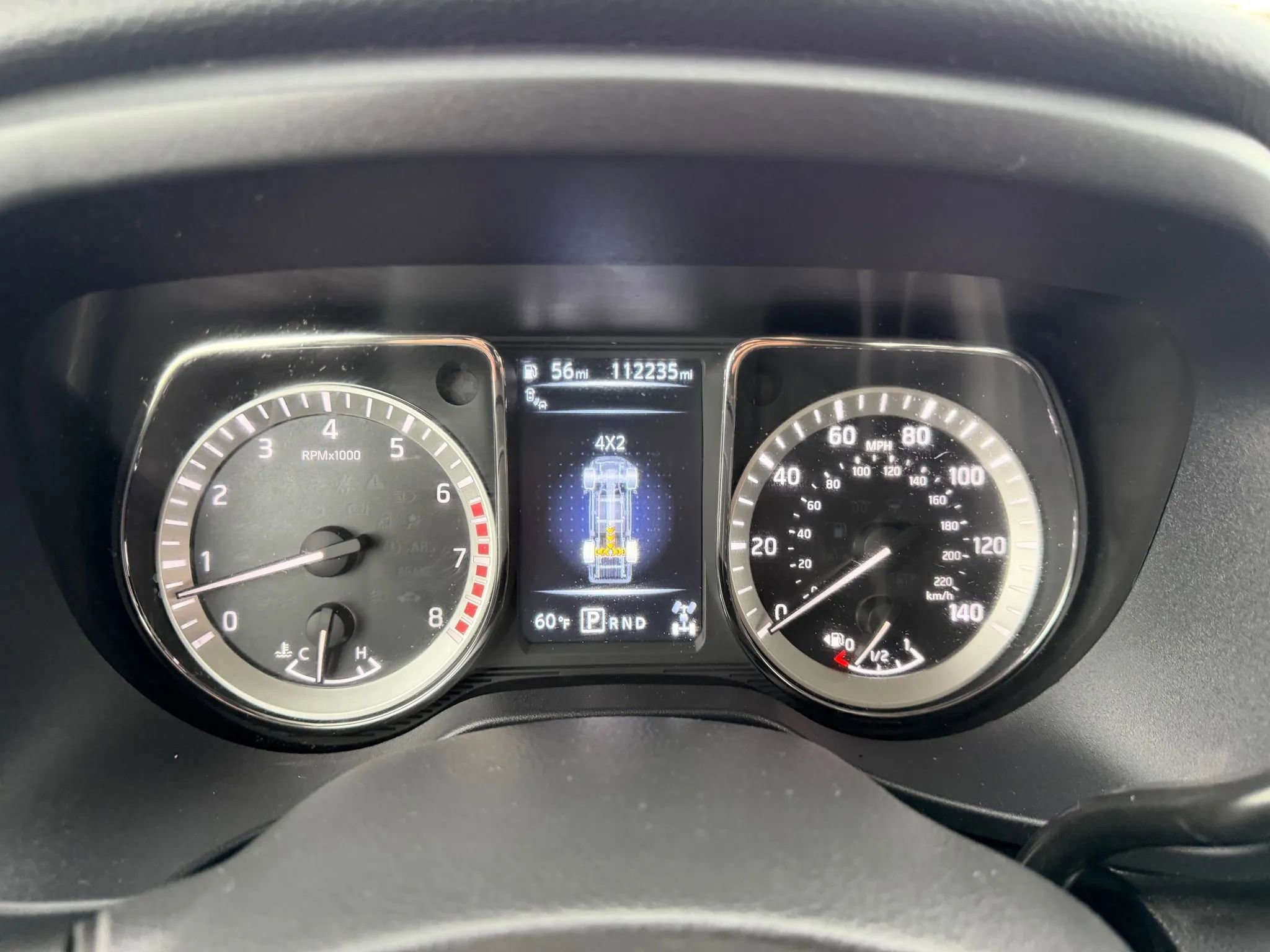 Used 2018 Nissan Titan SL AWD/4WD image 23