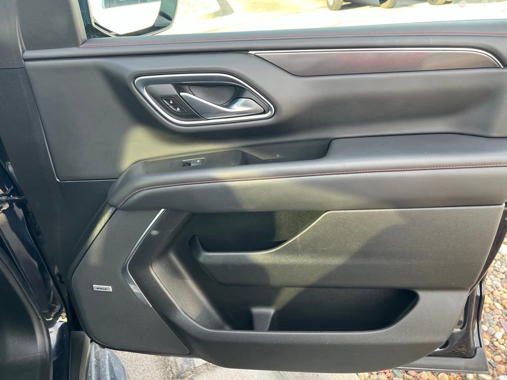 Used 2022 Chevrolet Tahoe RST w/ Luxury Package image 24