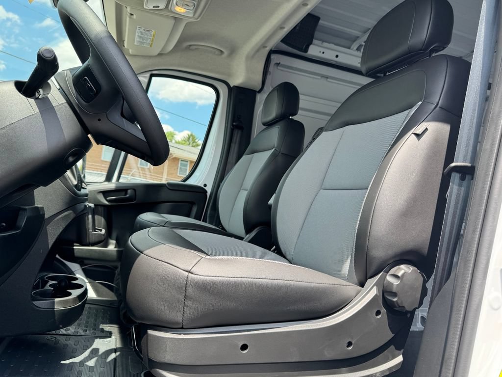 New 2026 RAM ProMaster 2500 w/ Quick Order Package 22G SLT FWD image 15