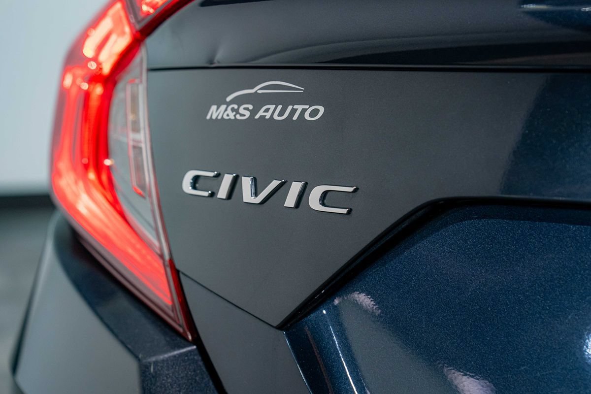 Used 2020 Honda Civic EX image 11
