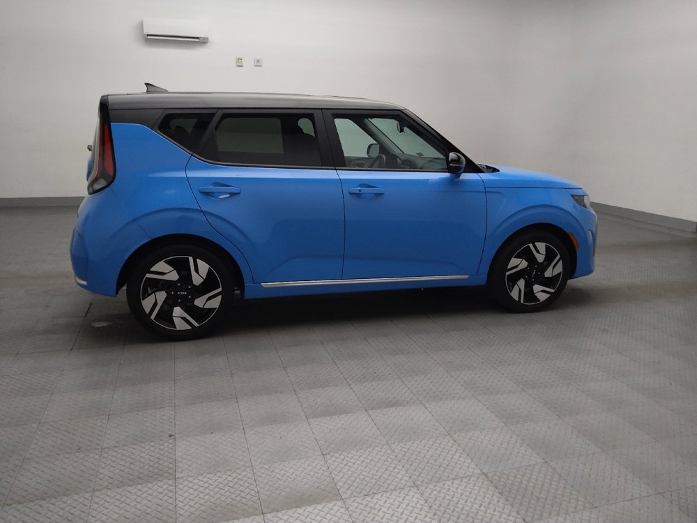 Used 2023 Kia Soul GT-Line image 10