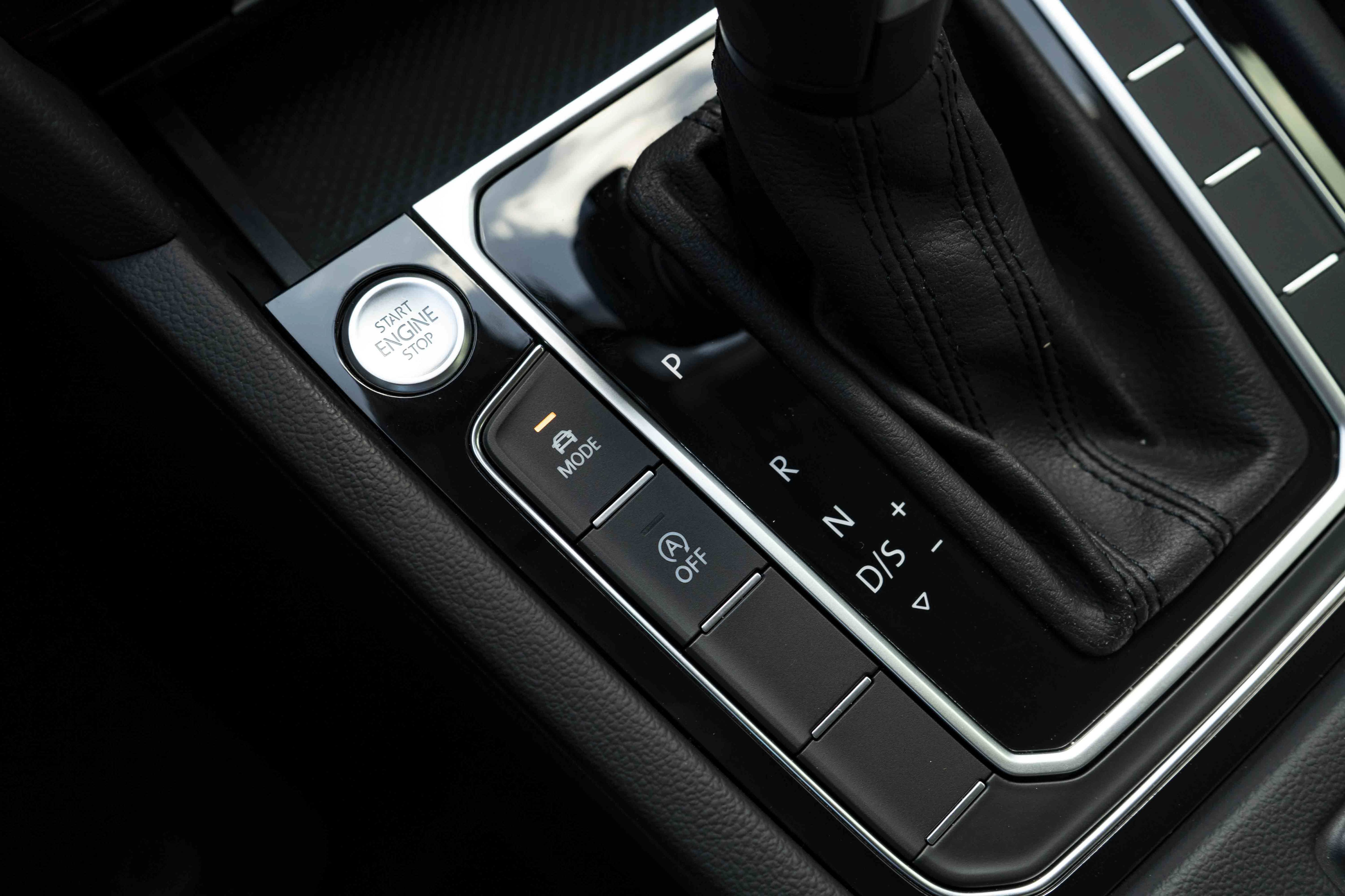 Certified 2021 Volkswagen Arteon SE w/ Arteon MDO Package FWD image 29