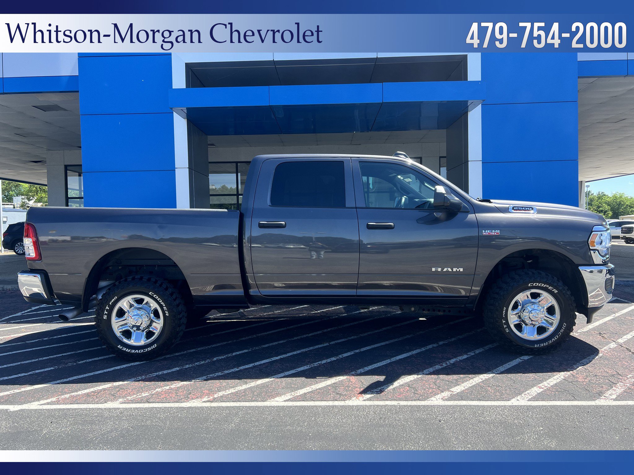 Used 2021 RAM 2500 Tradesman w/ Chrome Appearance Group AWD/4WD image 2