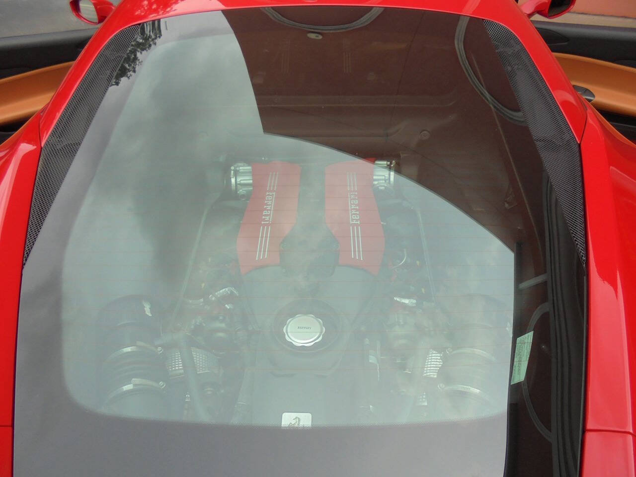 Used 2017 Ferrari 488 GTB RWD image 33