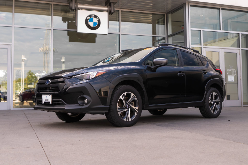 Used 2024 Subaru Crosstrek 2.0i Premium AWD/4WD image 4