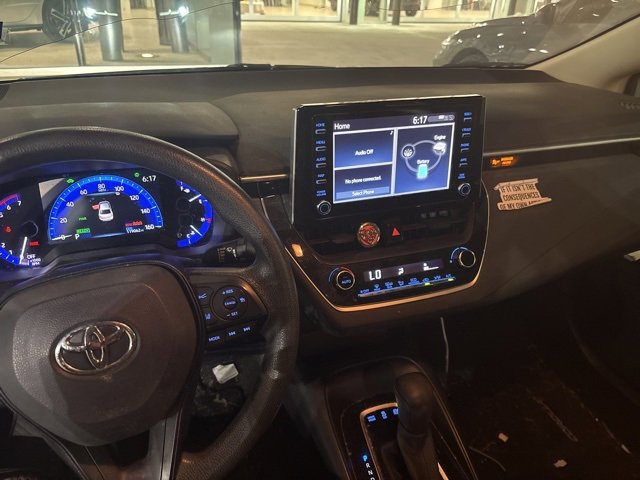 Used 2020 Toyota Corolla LE image 12