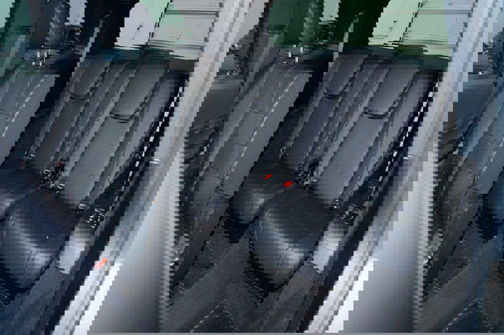 Used 2020 Mercedes-Benz GLS 450 4MATIC w/ Convenience Package image 28