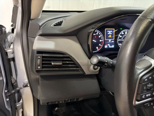 Used 2025 Subaru Outback Premium image 13