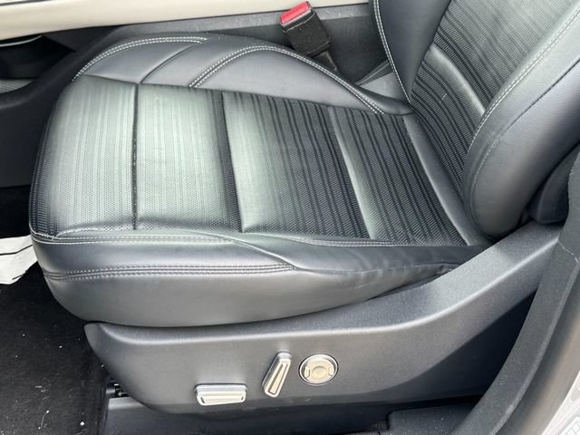 Used 2024 Lincoln Nautilus Reserve AWD/4WD image 23