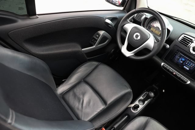 Used 2008 smart fortwo passion RWD image 18