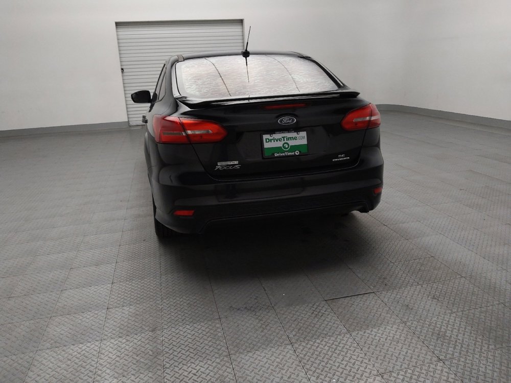 Used 2015 Ford Focus SE w/ SE Sport Package image 6