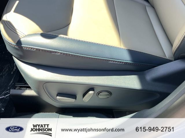 New 2026 Ford Maverick Lariat AWD/4WD image 23