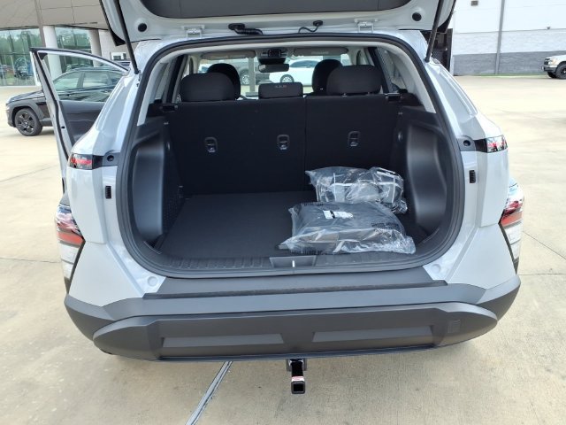 New 2027 Hyundai Kona SEL Sport FWD image 18