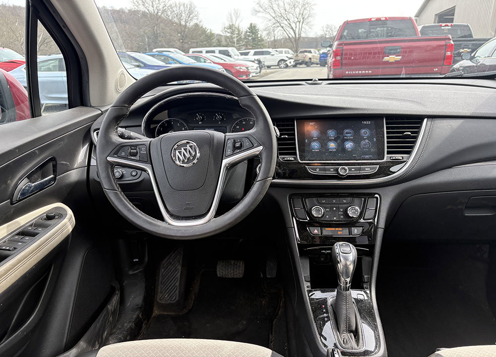 Used 2017 Buick Encore Sport Touring AWD/4WD image 5