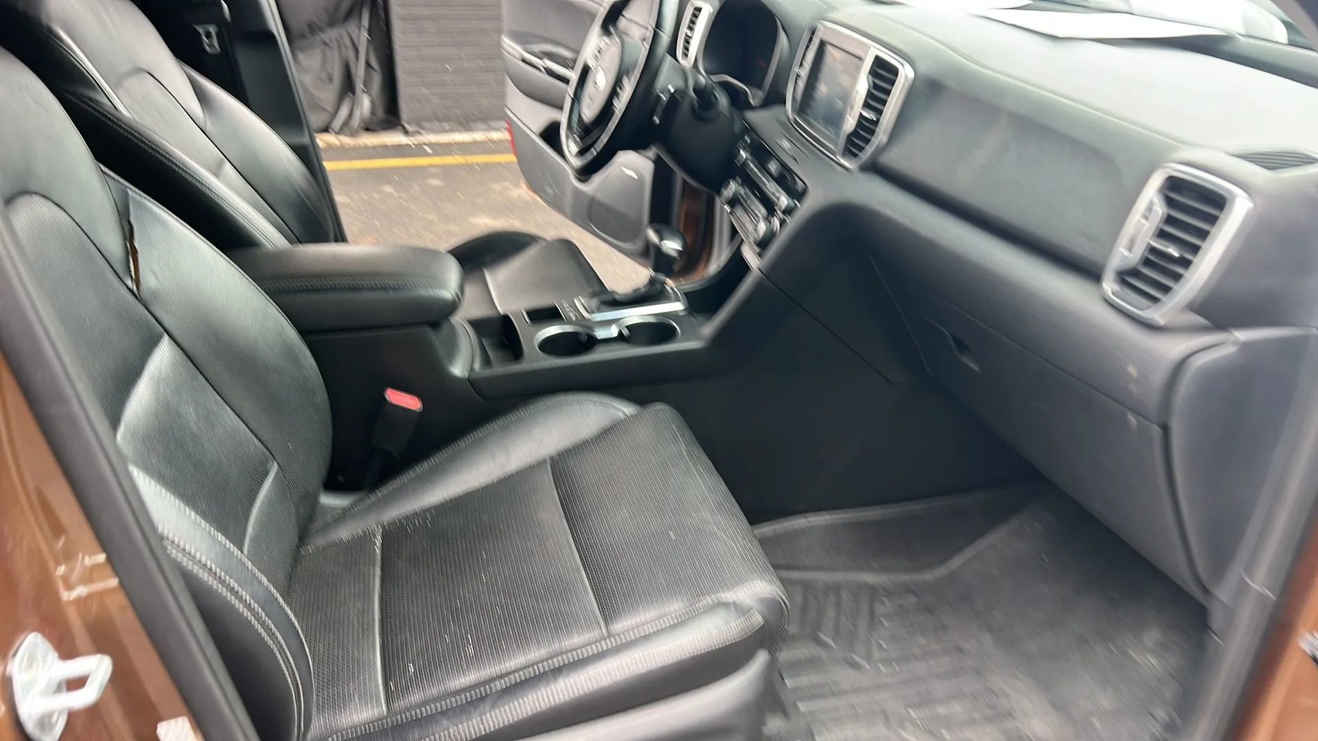 Used 2017 Kia Sportage SX image 24