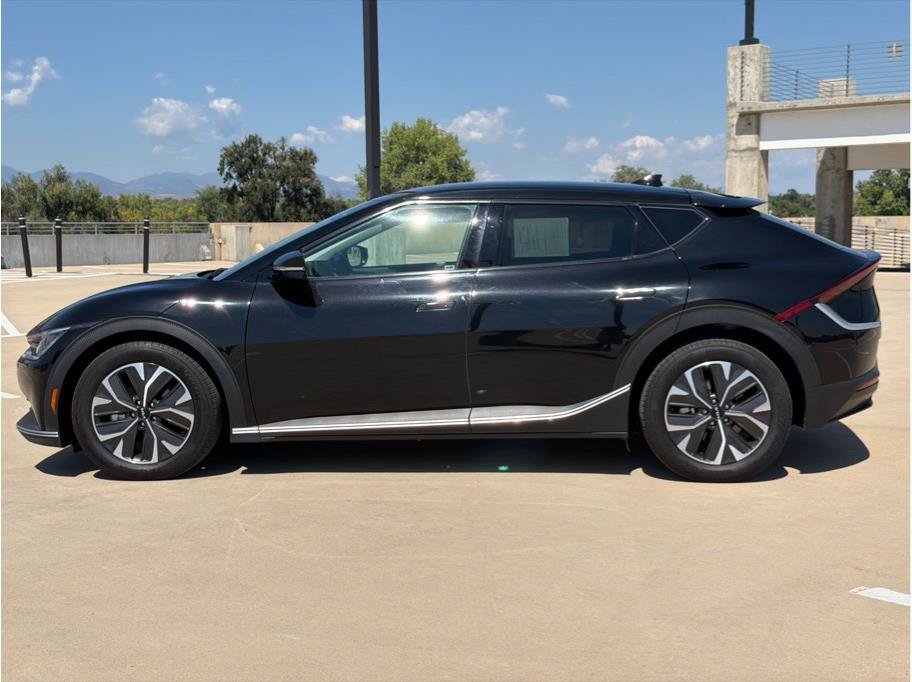 Used 2024 Kia EV6 Light AWD/4WD image 4