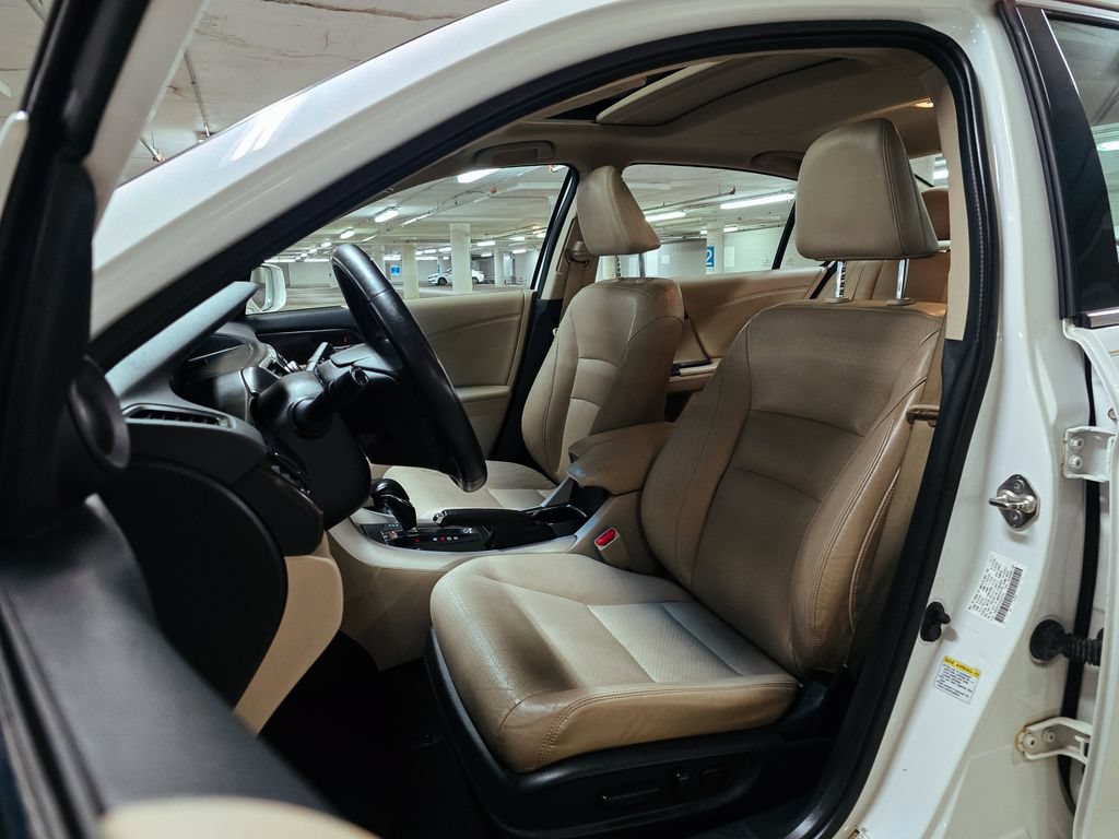 Used 2013 Honda Accord EX-L image 17