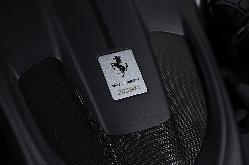 Used 2021 Ferrari Roma image 27